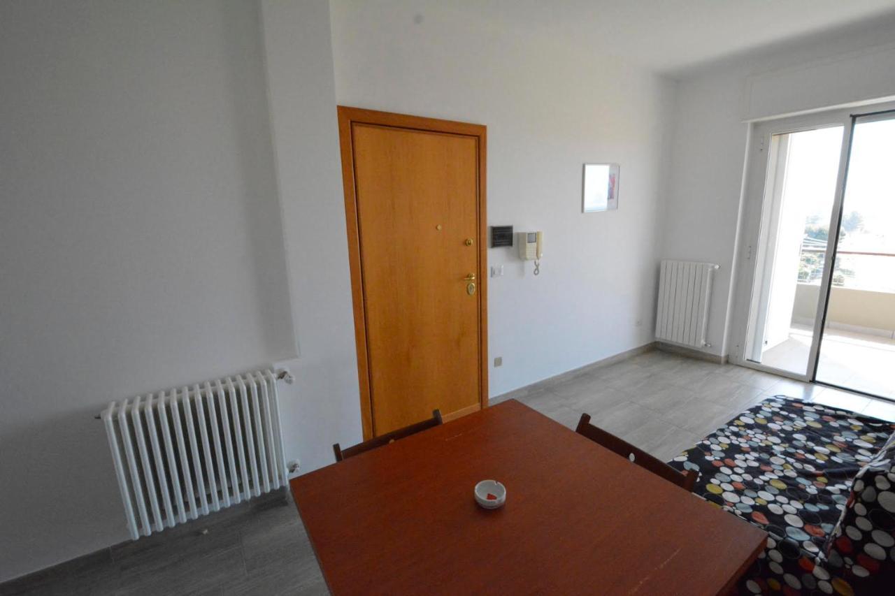 Appartamento vista mare Bari Esterno foto