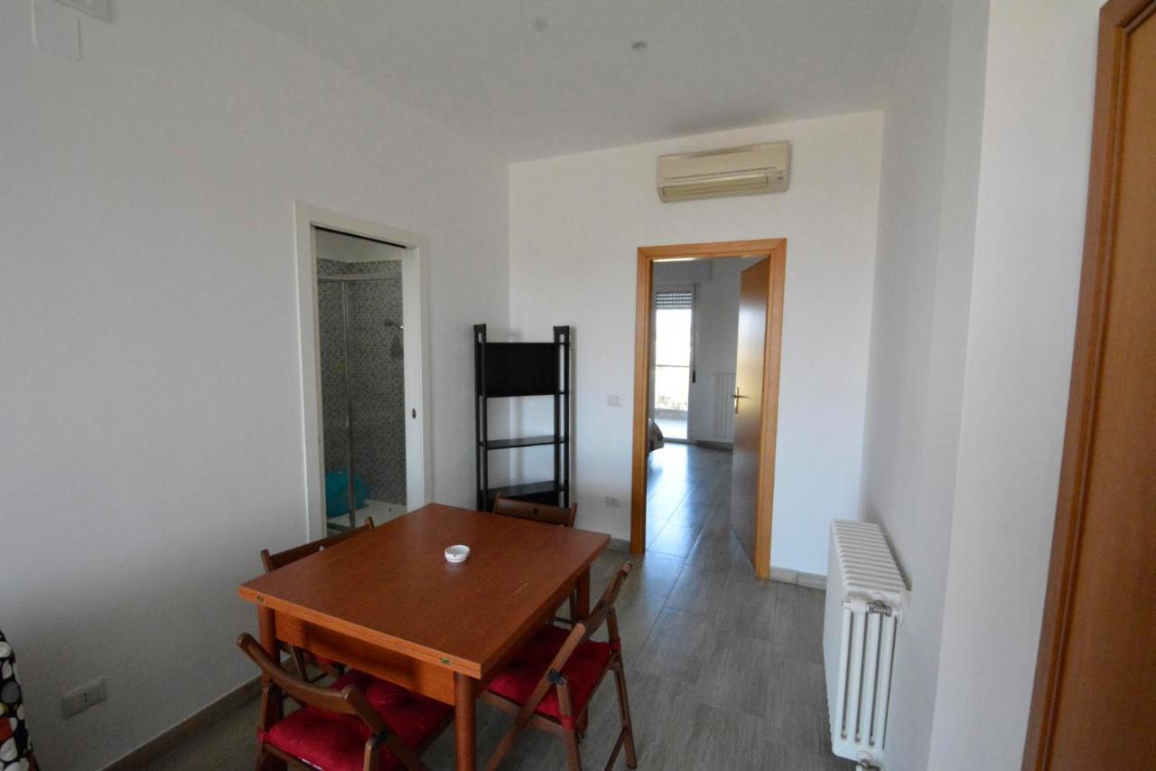 Appartamento vista mare Bari Esterno foto